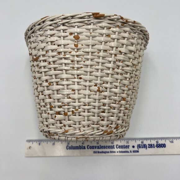 Vintage 1970's Bicycle Bike Handwoven Wicker Shabby White Storage Basket Handles - Picture 7 of 7